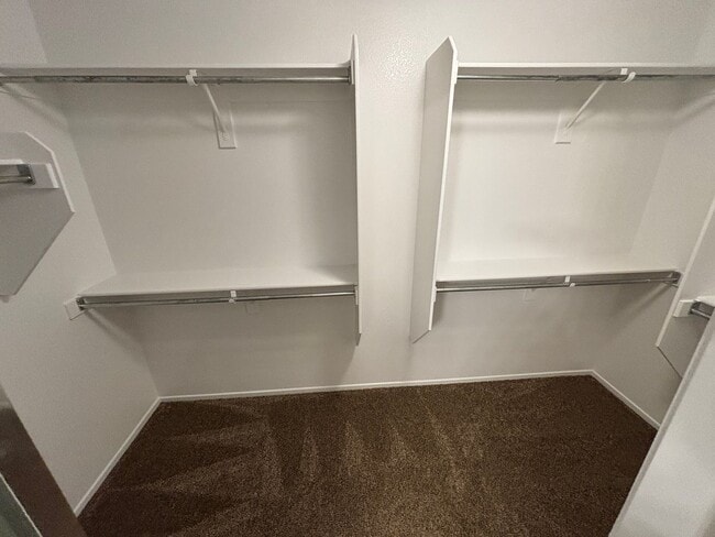 Building Photo - Spacious Tri-Level 4-Bedroom Home with Bal...