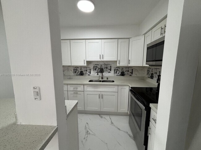 Building Photo - 1201 NW 79th Way