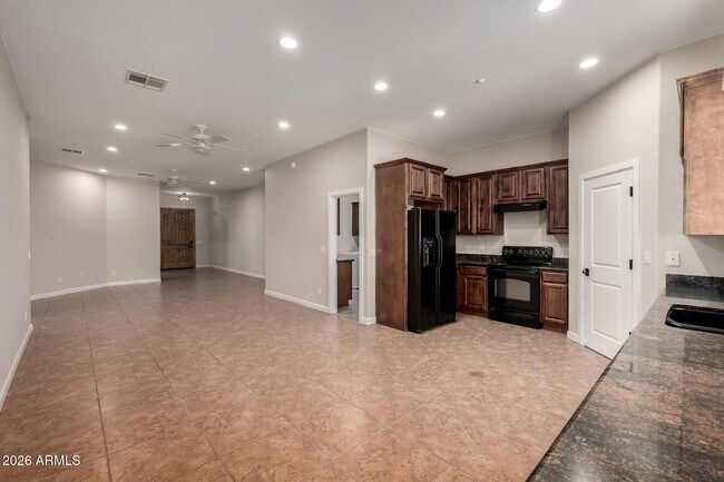 Building Photo - 14648 N Del Cambre Ave