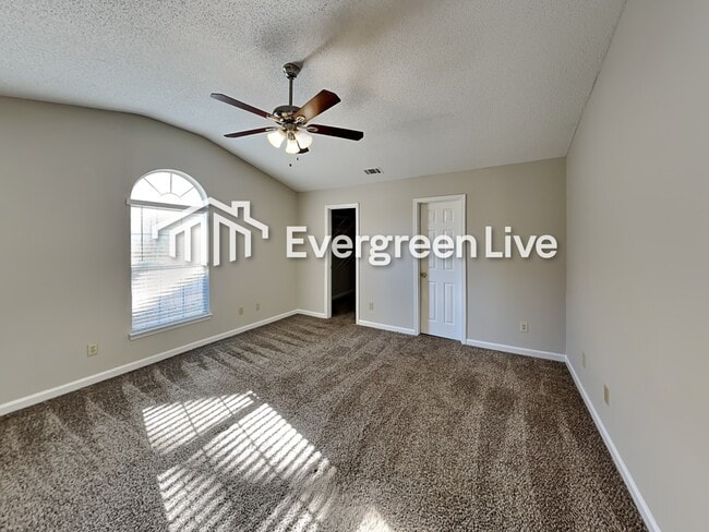 Building Photo - 183 Regency Park Dr