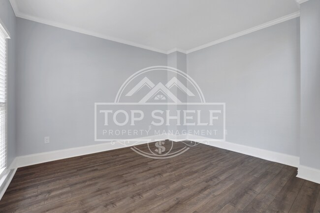 Building Photo - 127 Tara Blvd