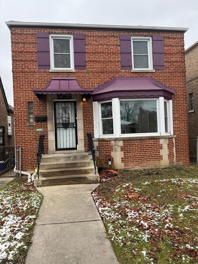 Primary Photo - 10034 S Vernon Ave