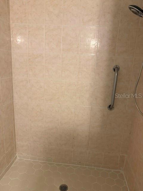 Building Photo - 1400 Mineo Dr
