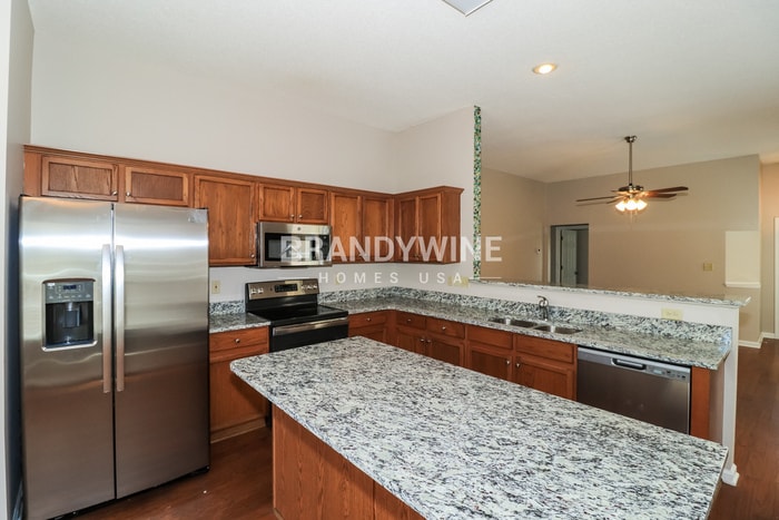 Building Photo - 1189 Travers Ln