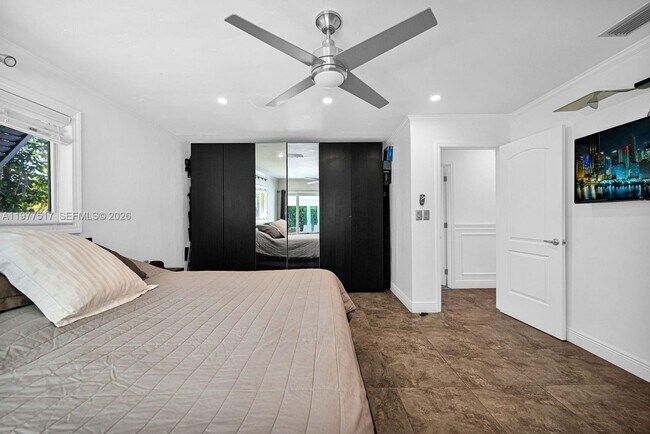 Building Photo - 7700 SW 139th Ter