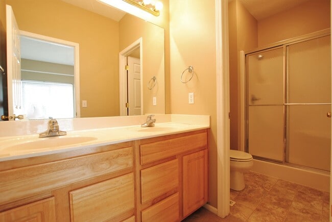 Building Photo - 3 bedroom / 2 Bath in Millard!
