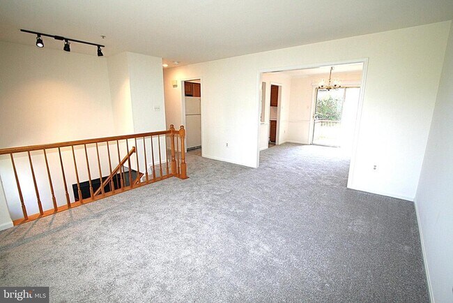 Building Photo - 4405 Apex Ln