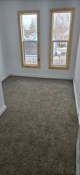 Building Photo - 124 High St