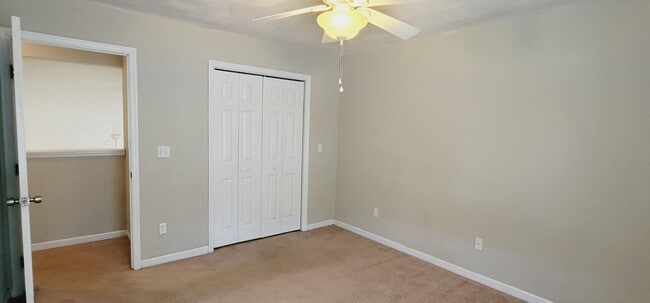 Building Photo - 1870 Nena Hills Dr