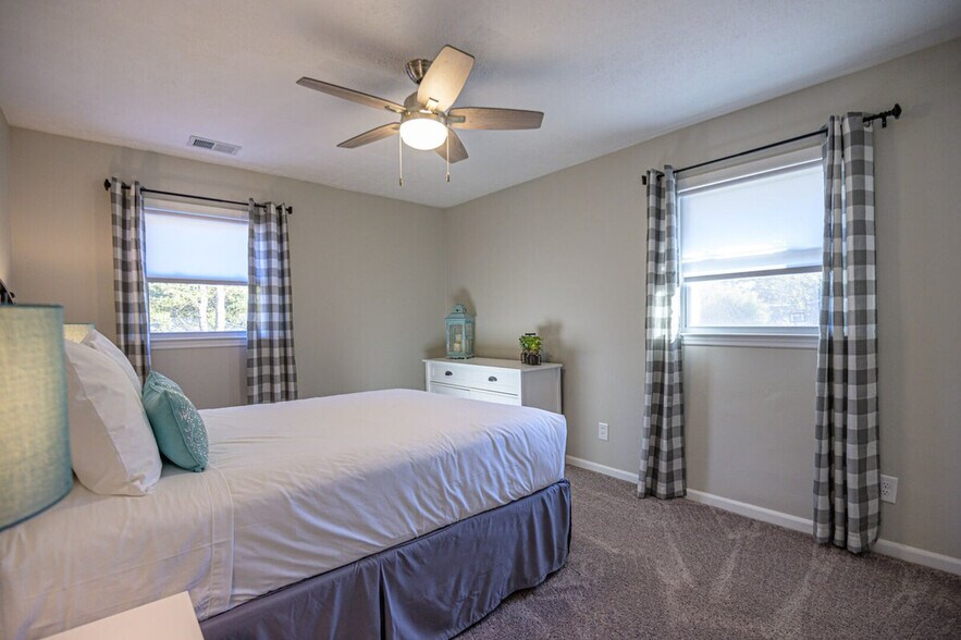 Building Photo - 931 Worley Dr