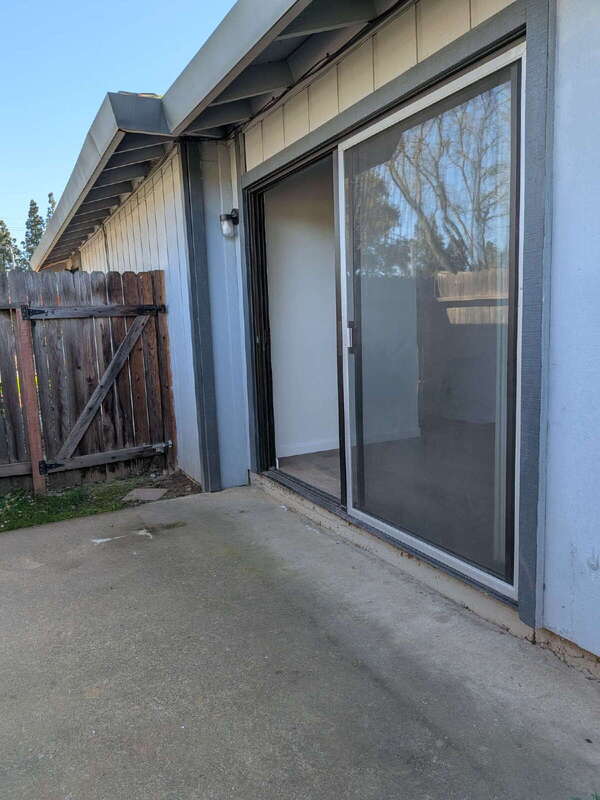 Building Photo - 9279 Corinthian Cir