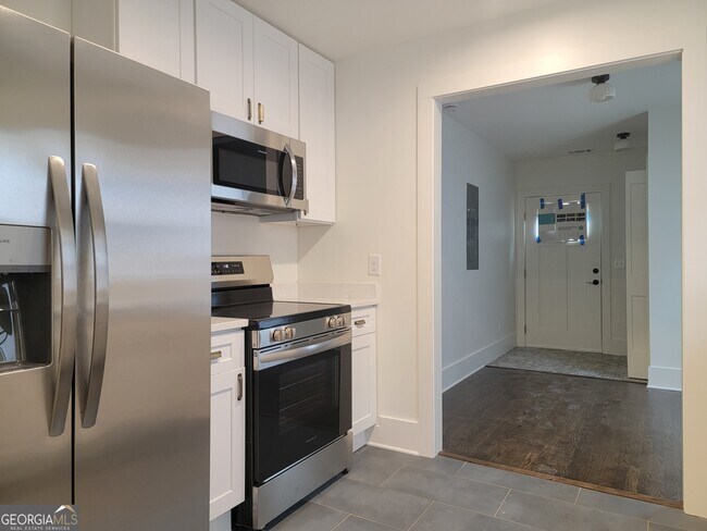 Building Photo - 1160 Mayland Cir SW