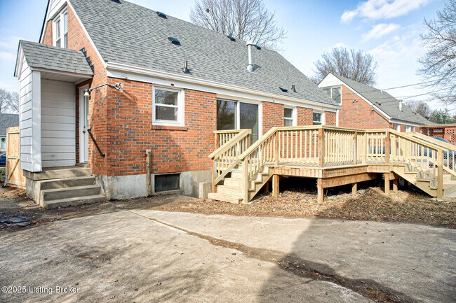 Building Photo - 3630 Windward Way