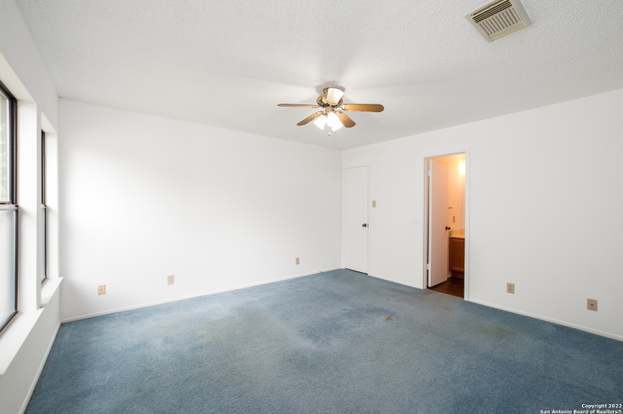 Building Photo - 12811 Hunting Bear