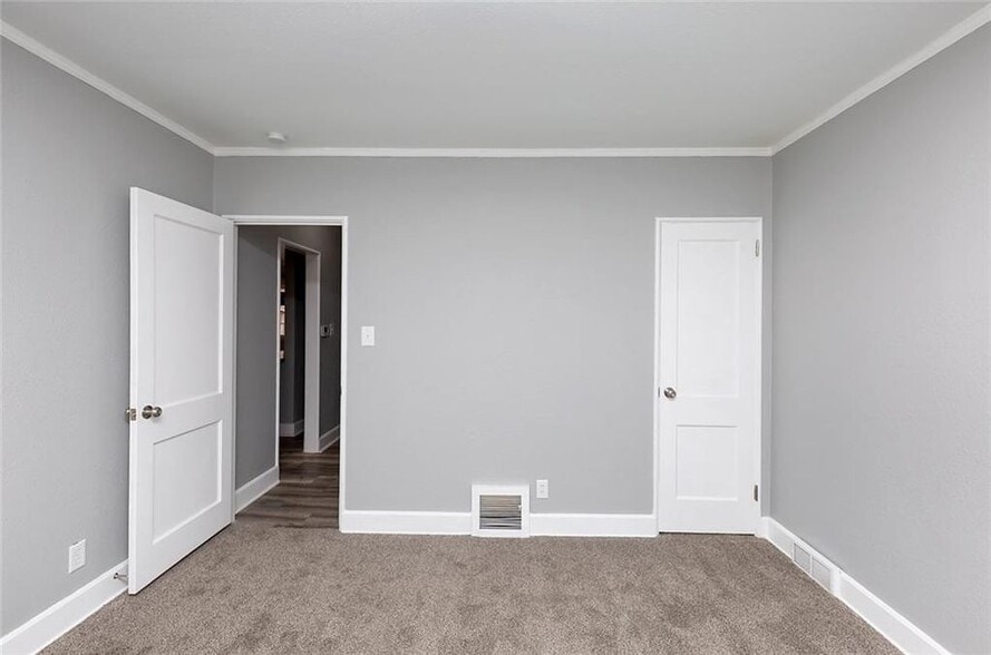 Building Photo - 4124 3rd St