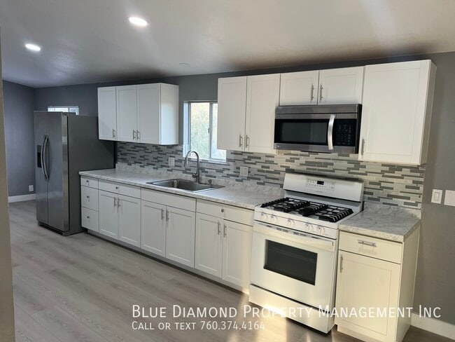 Primary Photo - 32219 Leprechaun Ln