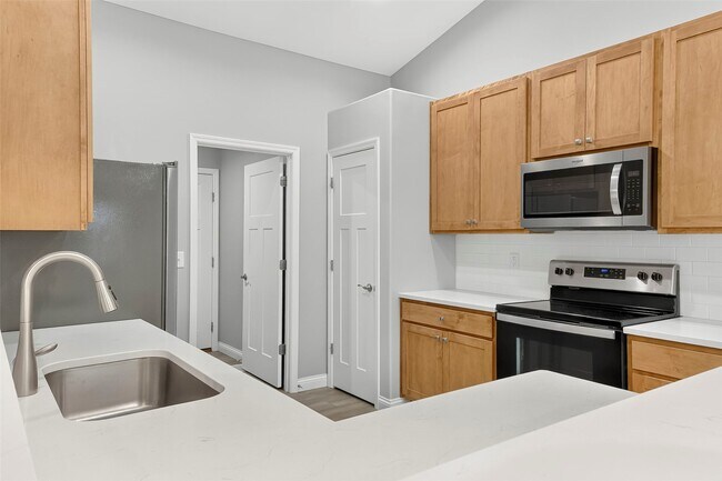 Building Photo - 5540 Autumn Trace Pkwy