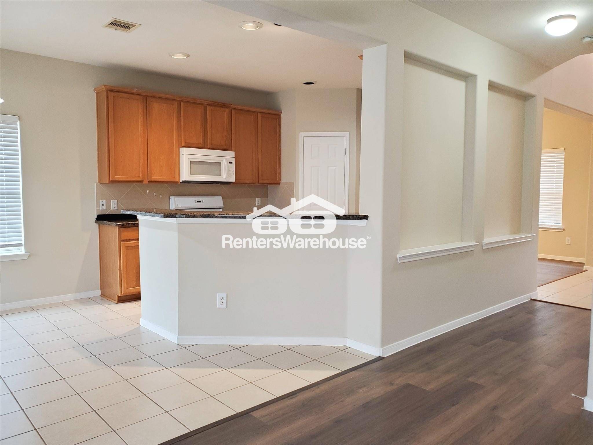 Building Photo - 14238 Englewood Park Ln