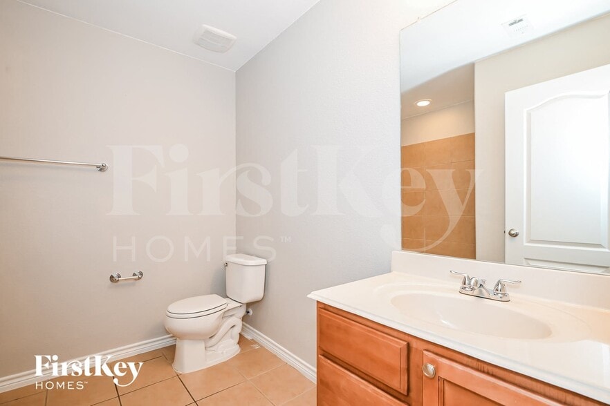 Building Photo - 6049 Horn Cap Dr