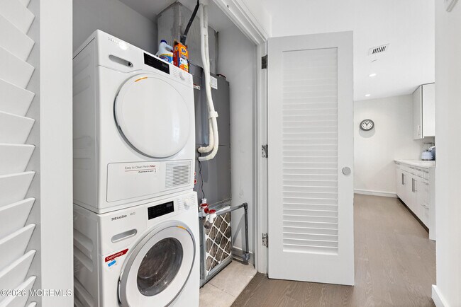 Building Photo - 20 Melrose Terrace