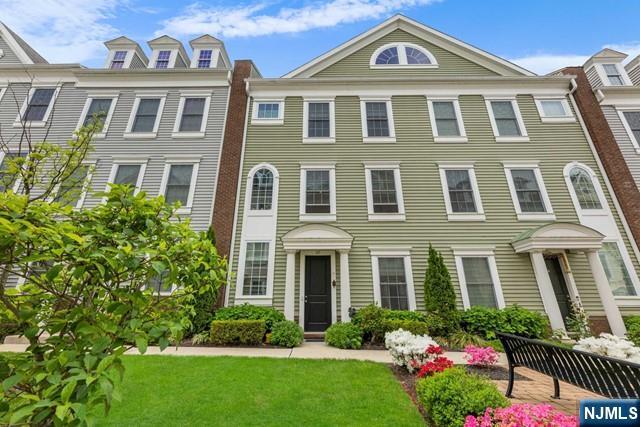 Building Photo - 109 Roosevelt Dr