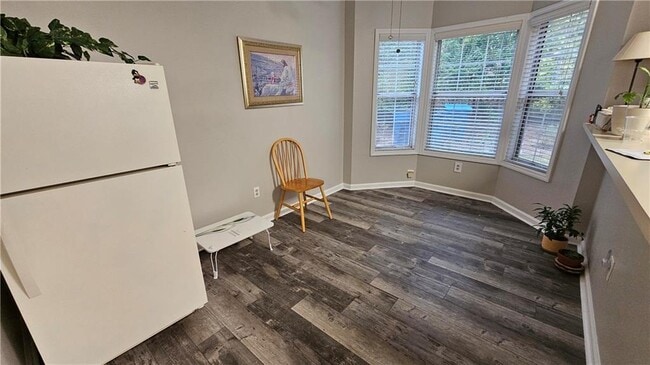 Building Photo - 3351 Governors Ct