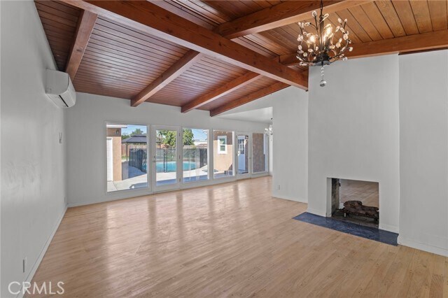 Building Photo - 5741 E 23rd St