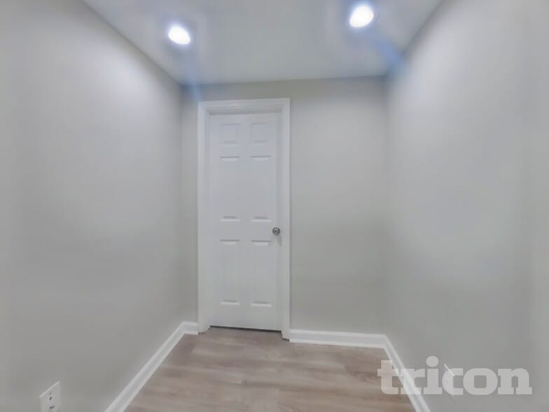 Building Photo - 1513 Cumberland Ct