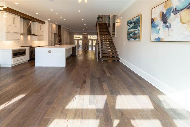 Building Photo - 172 Oxbo Rd