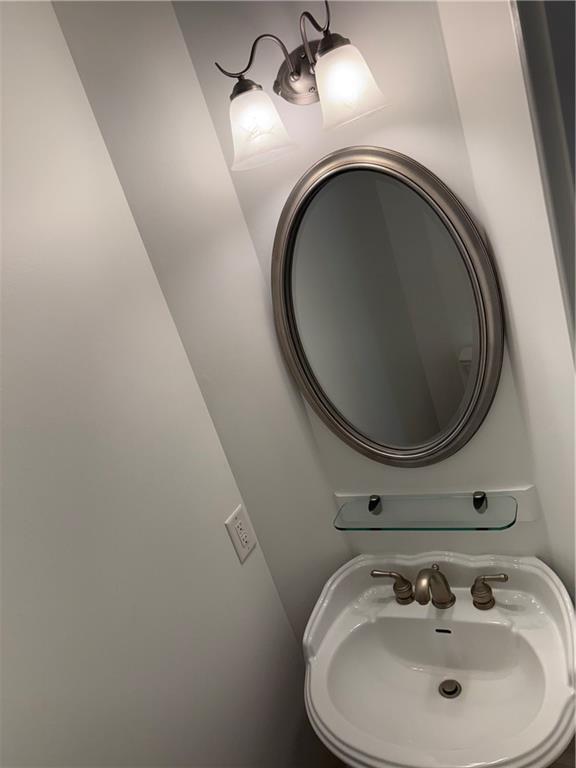 Building Photo - 4703 Legacy Cove Ln