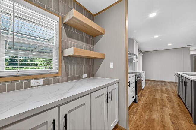 Building Photo - 1115 1 Oak Chase Rd