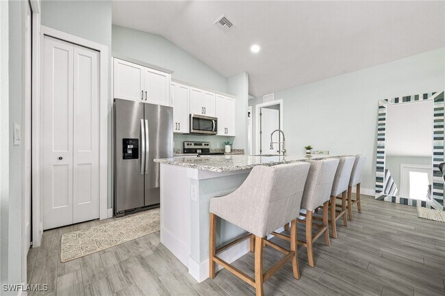 Building Photo - 4657 Key Largo Ln