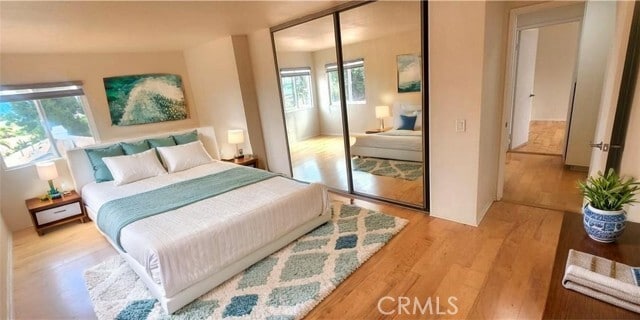 Building Photo - 865 Featherwood Dr