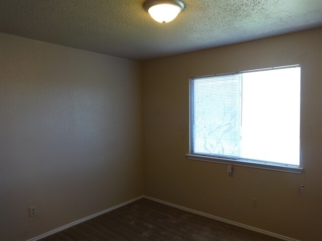 Building Photo - 3622 Pavillion Cir