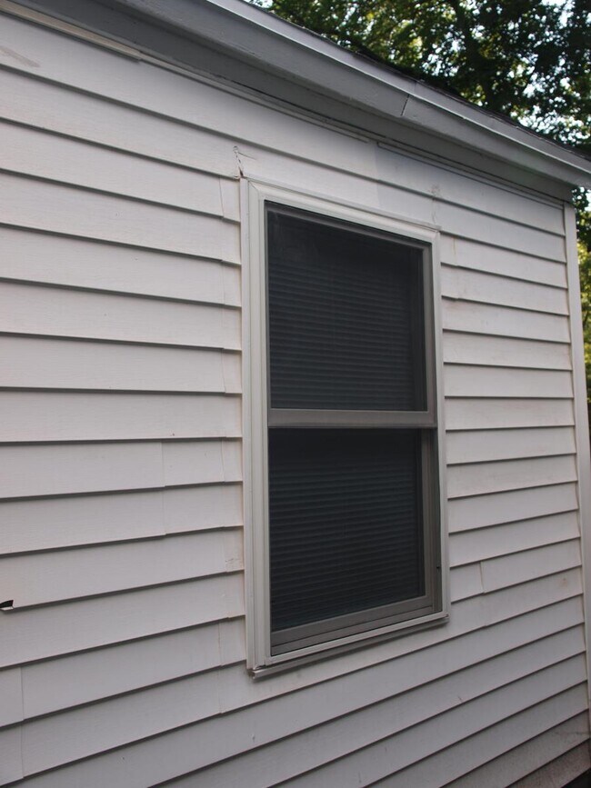 Building Photo - 1914 N 11th St