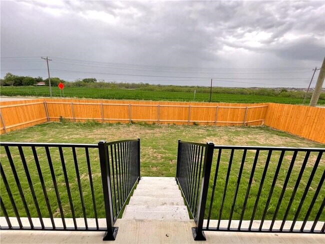 Building Photo - 113 Citation Dr