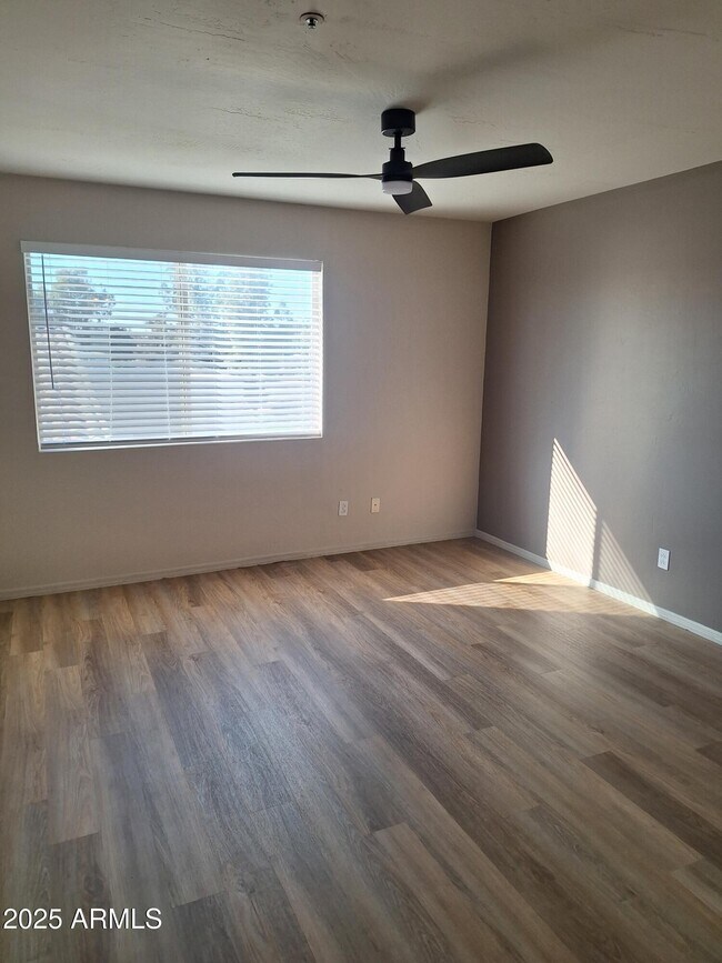 Building Photo - 14145 N 92nd St