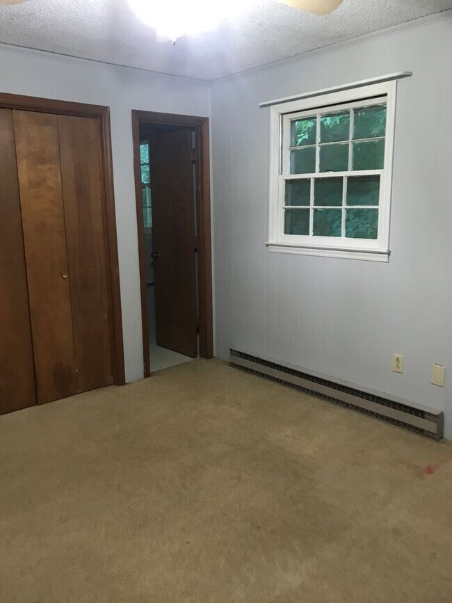 Building Photo - 462 Bub Teems Rd