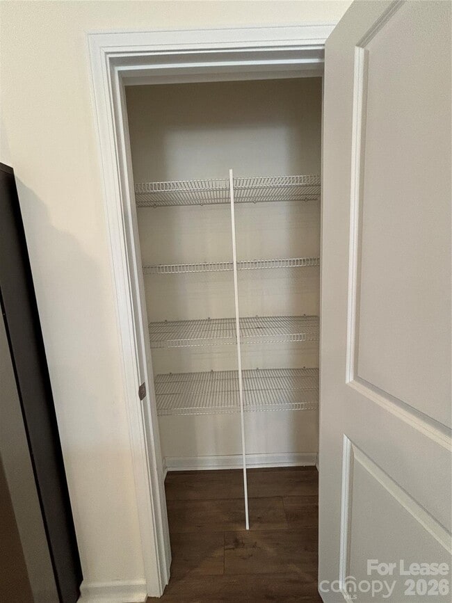 Building Photo - 5211 Maynard Hl Dr