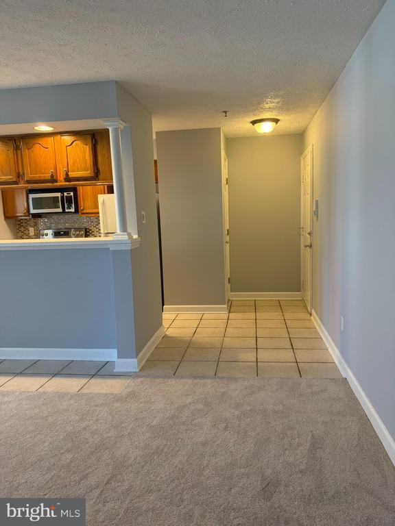 Building Photo - 1401 Sage Ln