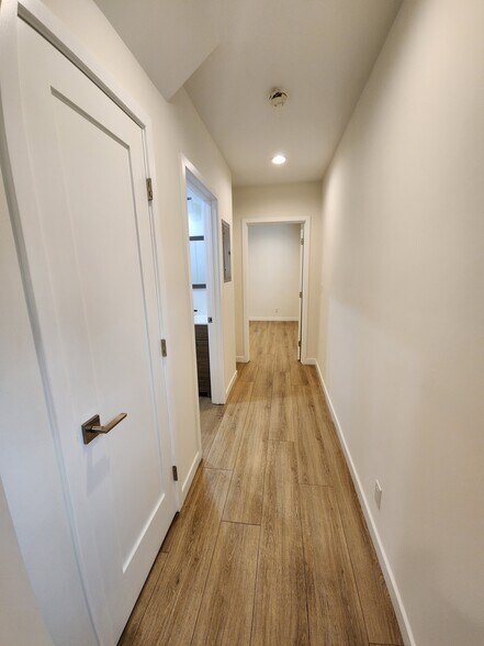 Building Photo - 14203 Burton St