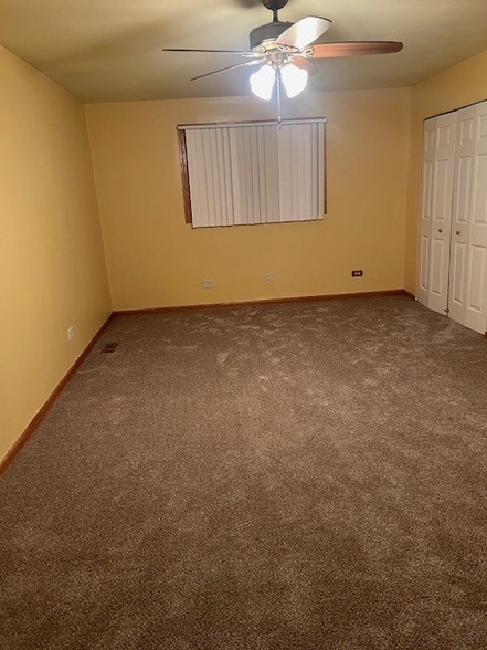 Building Photo - 12105 S Justine St