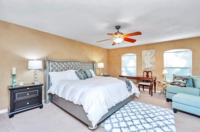 Building Photo - 530 N Post Oak Ln