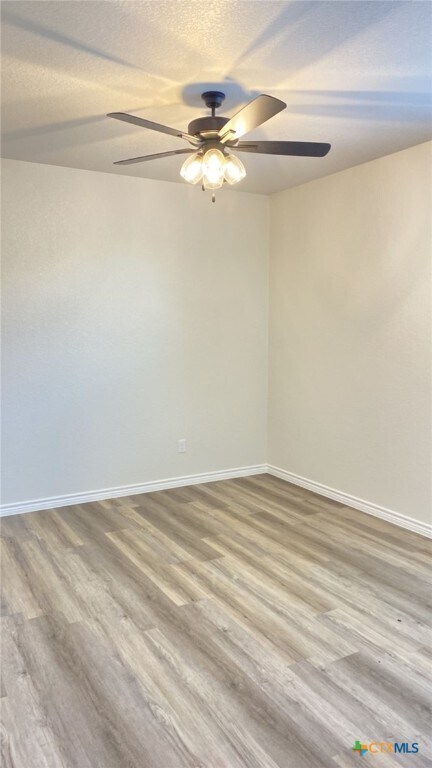 Building Photo - 118 Leon Ln