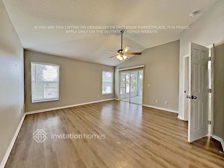 Building Photo - 3967 Montesino Dr