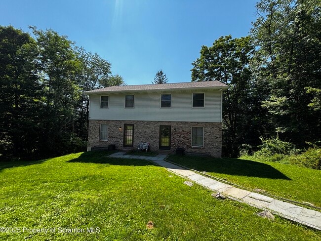 Primary Photo - 107 Garney St