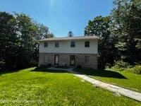 Building Photo - 107 Garney St