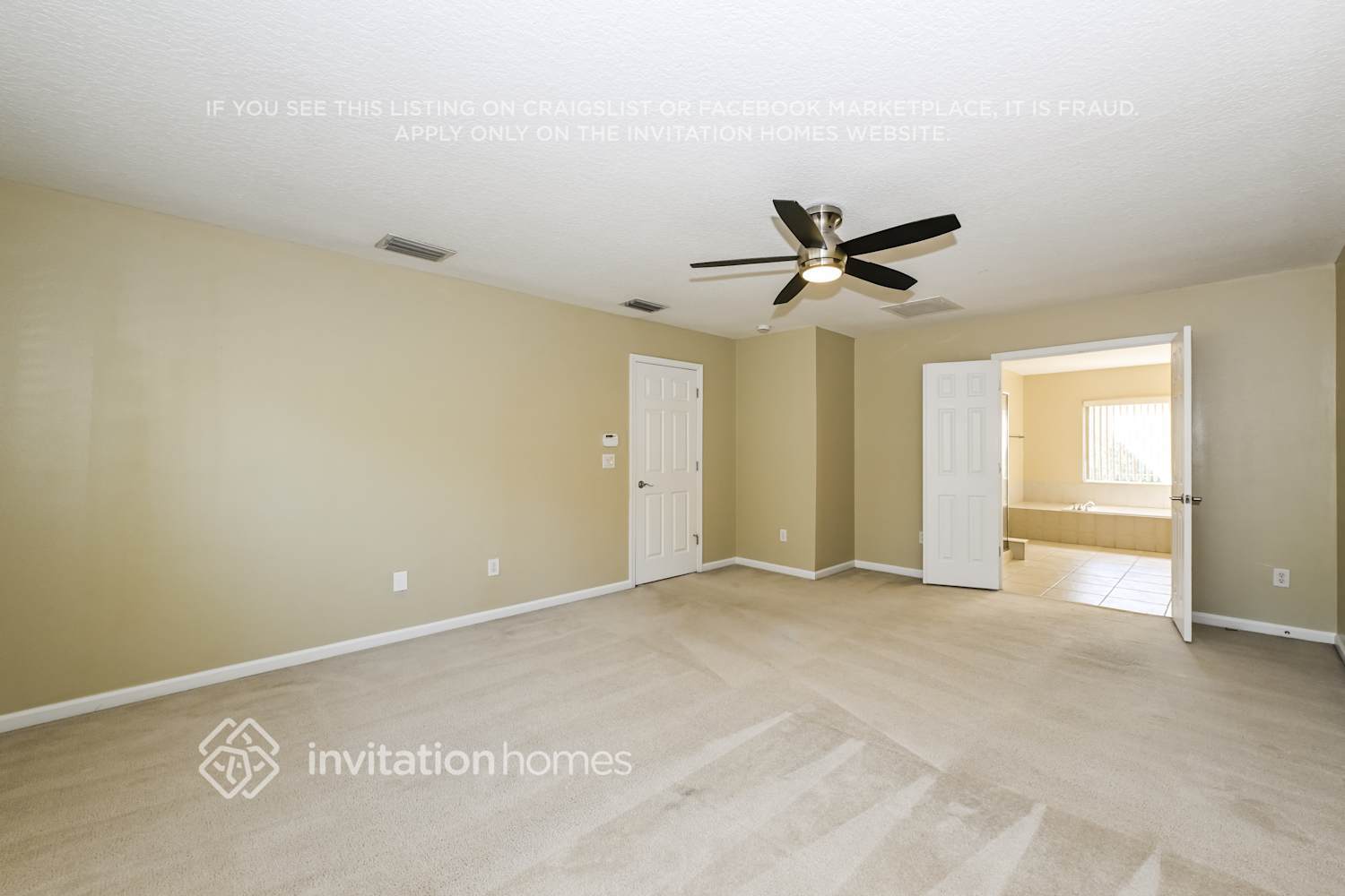 Building Photo - 3943 Hillstead Ln