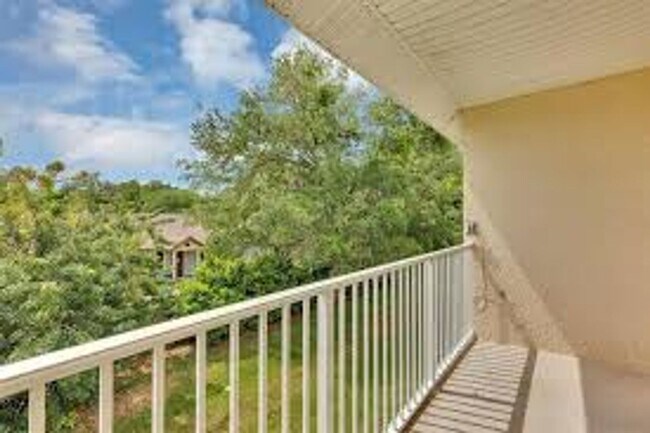 Building Photo - 2 Bedroom, 2 Bath Condo in Cedar Point Holly Hill