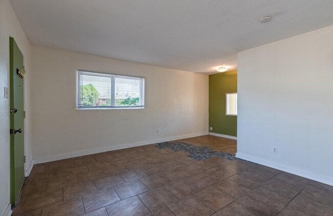 Building Photo - 3434 Smith Ave SE